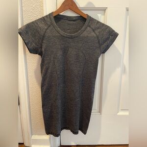 lululemon athletica dark gray  Short Sleeve Tee